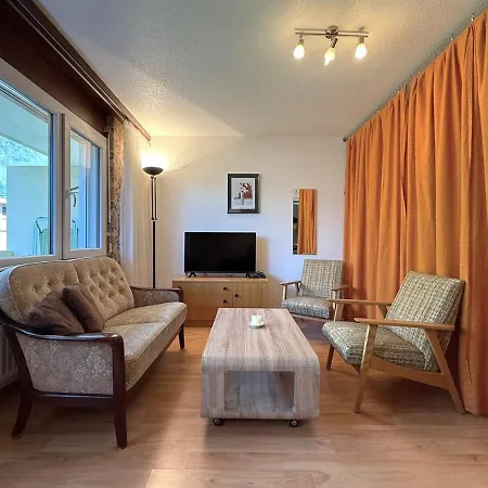 アパート Royal 33 ロイカーバード