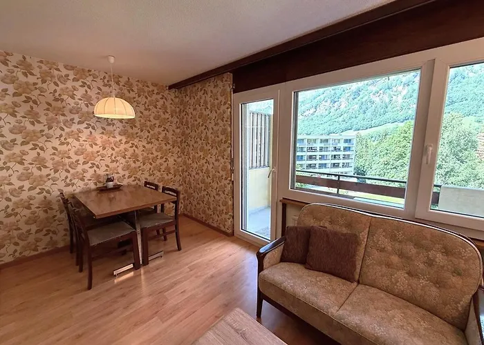 Apartment Royal 33 *